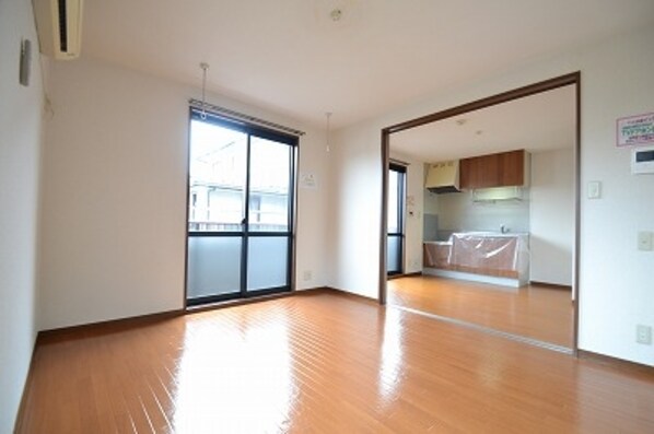 ドエルAの物件内観写真